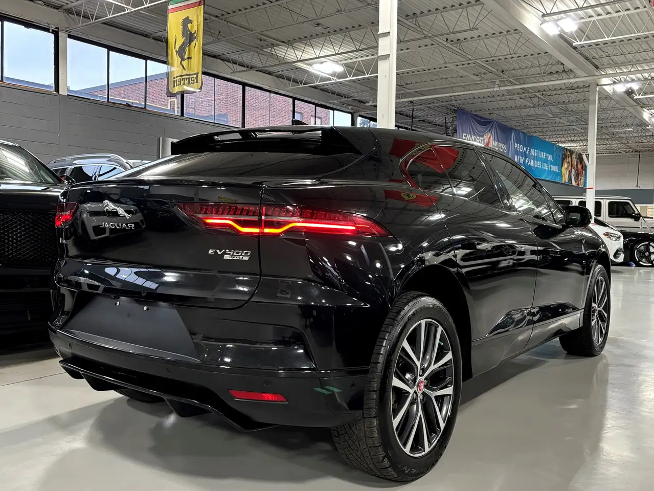 Jaguar I-Pace снимка Jaguar I-Pace