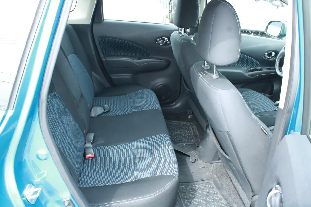 Nissan Note снимка Nissan Note