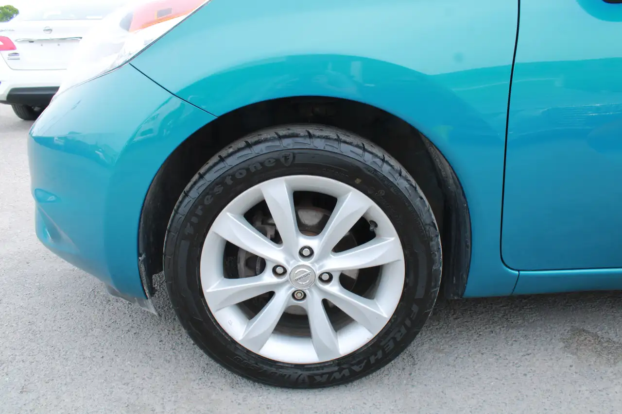 Nissan Note снимка Nissan Note