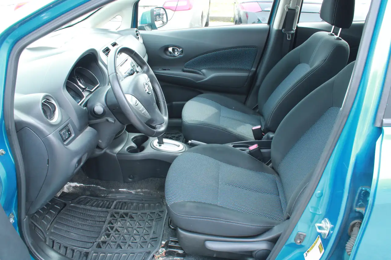 Nissan Note снимка Nissan Note