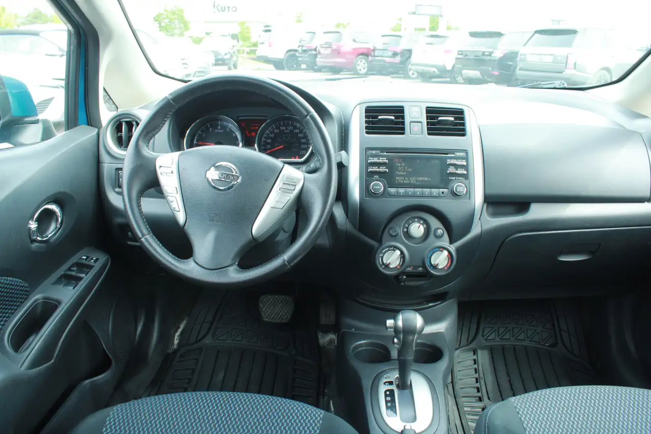 Nissan Note снимка Nissan Note