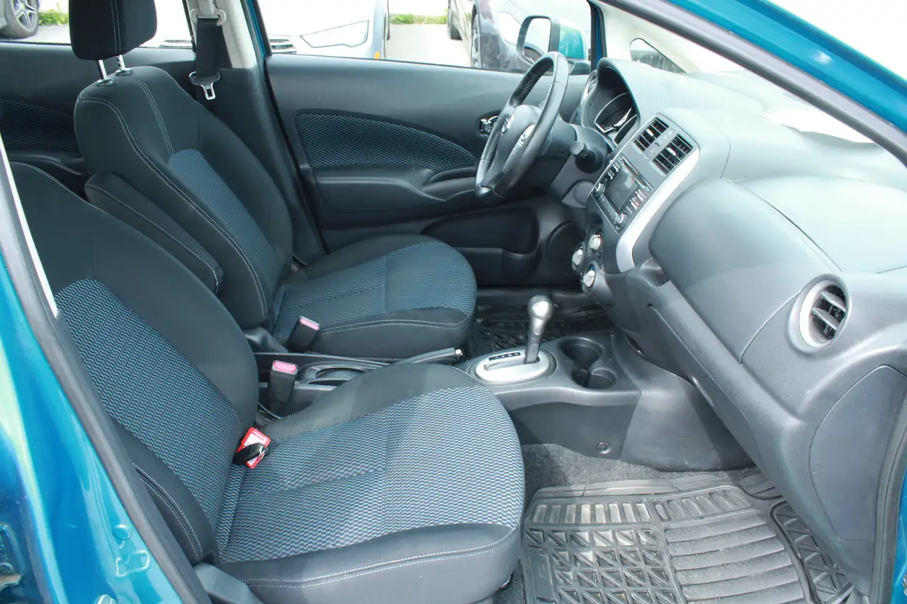 Nissan Note снимка Nissan Note