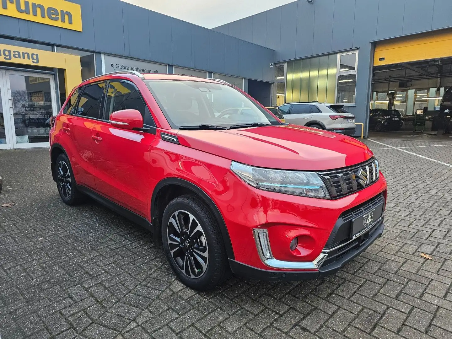 Suzuki Vitara 1.4 Mild-Hybrid Comfort+ 4x4 AHK*ACC*Navi Rot - 1