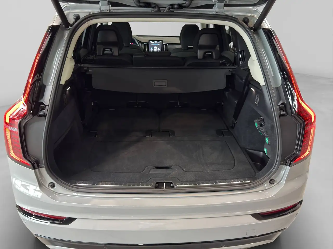 Volvo XC90 2.0 T8 PLUS DARK AWD **PANO*SPORTSEATS*HARMAN KARDON**, миниатюра 27