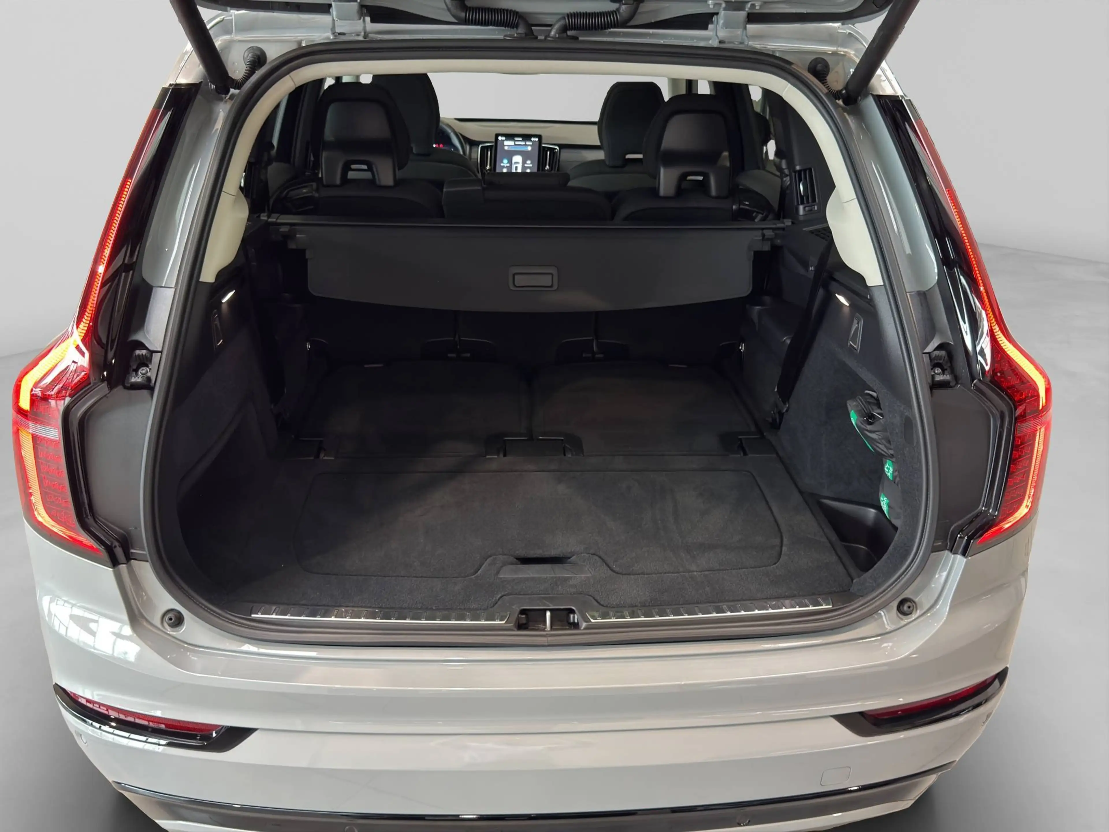 Volvo XC90 XC90 2.0 T8 PLUS DARK AWD **PANO*SPORTSEATS*HARMAN KARDON** — photo 27