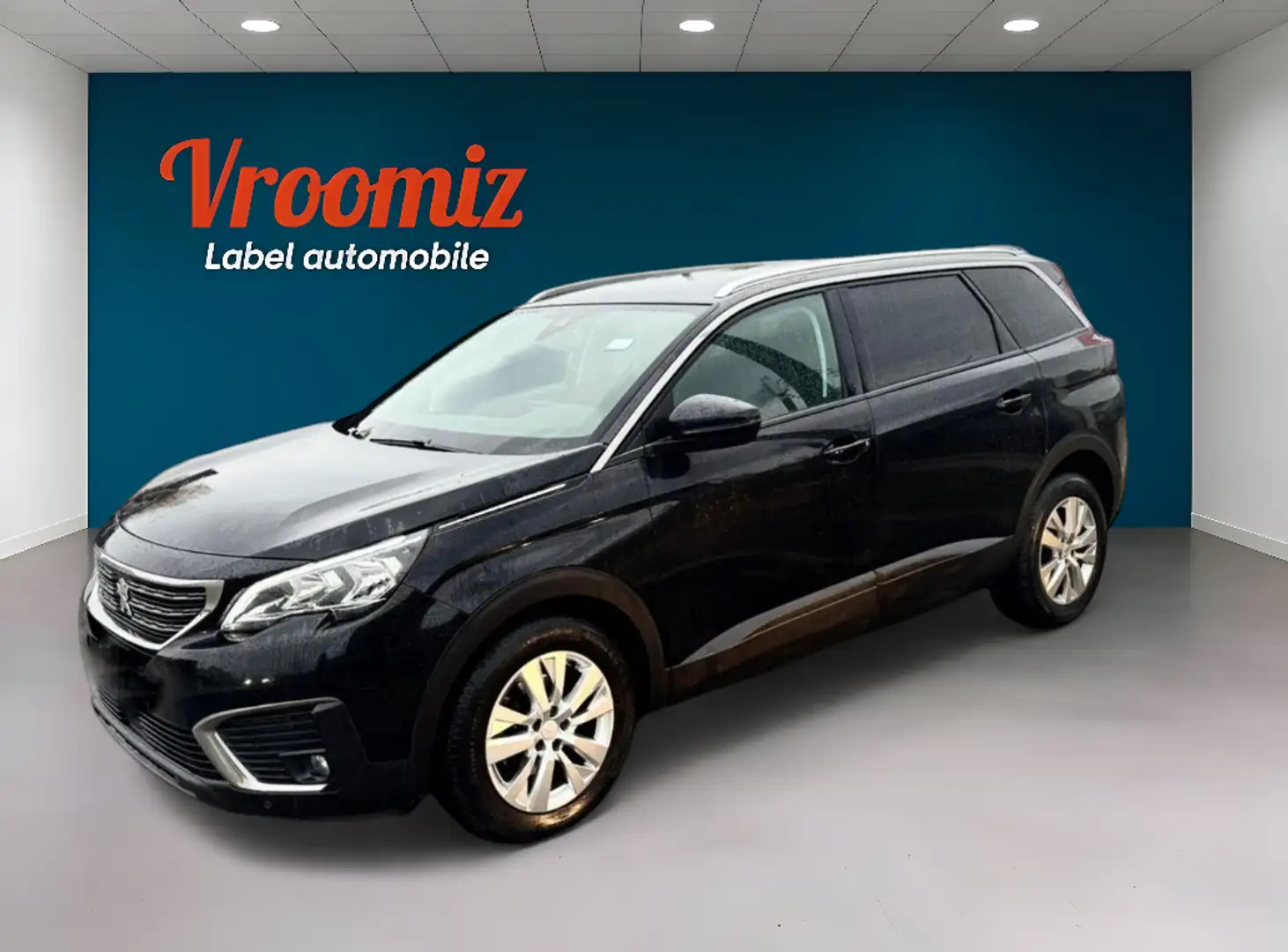 Peugeot 5008 Active Business 1.2 PT 130CV BVM6 7 PLACES 10000HT BEG Negro - 1