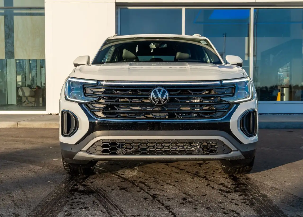 Volkswagen Atlas снимка Volkswagen Atlas