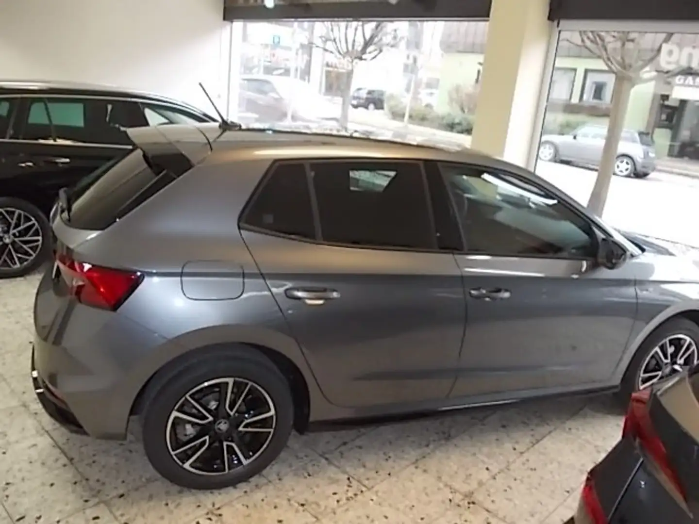 Skoda Fabia Monte Carlo 1.0 TSI DSG, 85kw(115PS) Klima Grau - 2