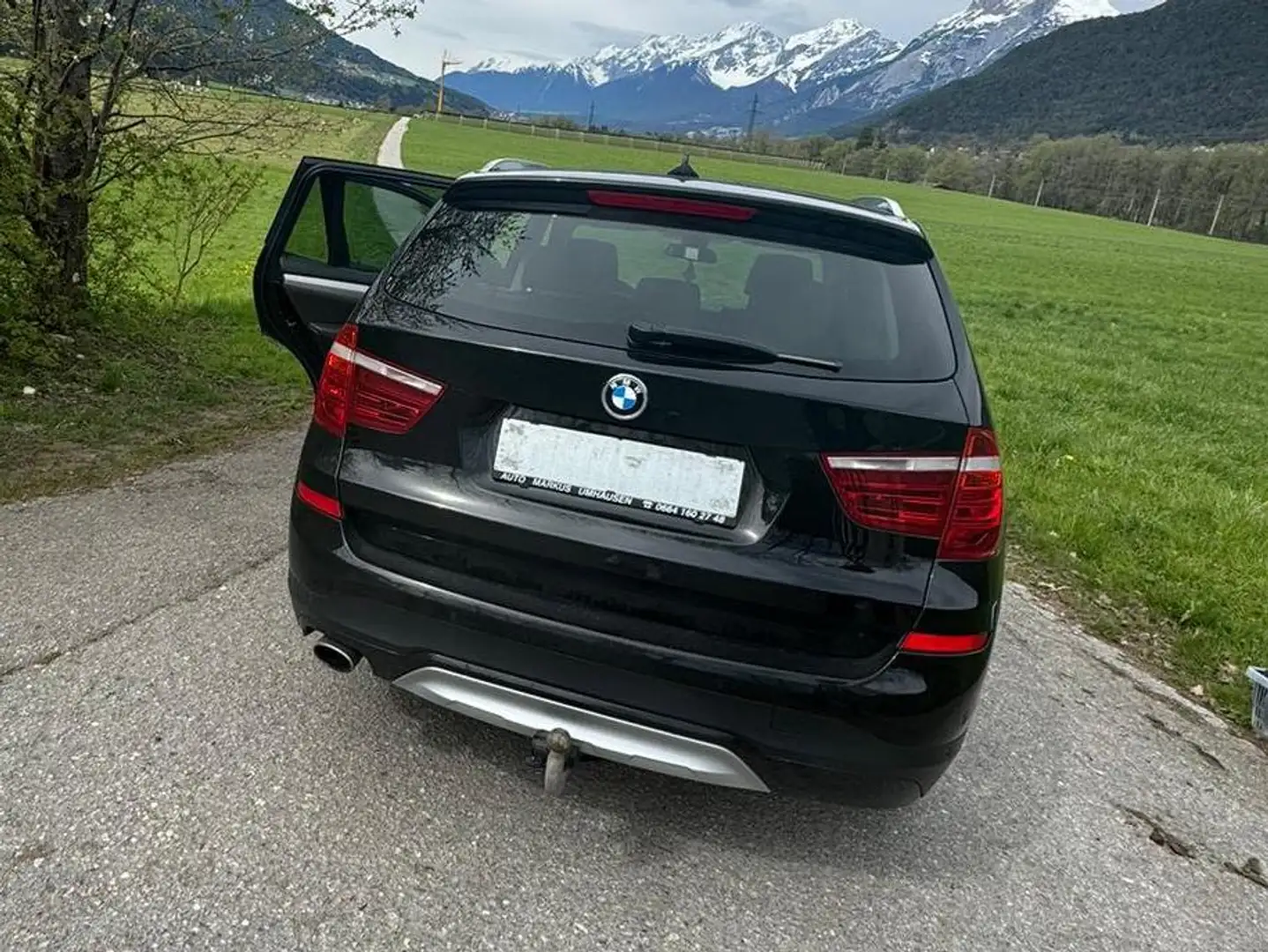 BMW X3 xDrive20d Czarny - 1