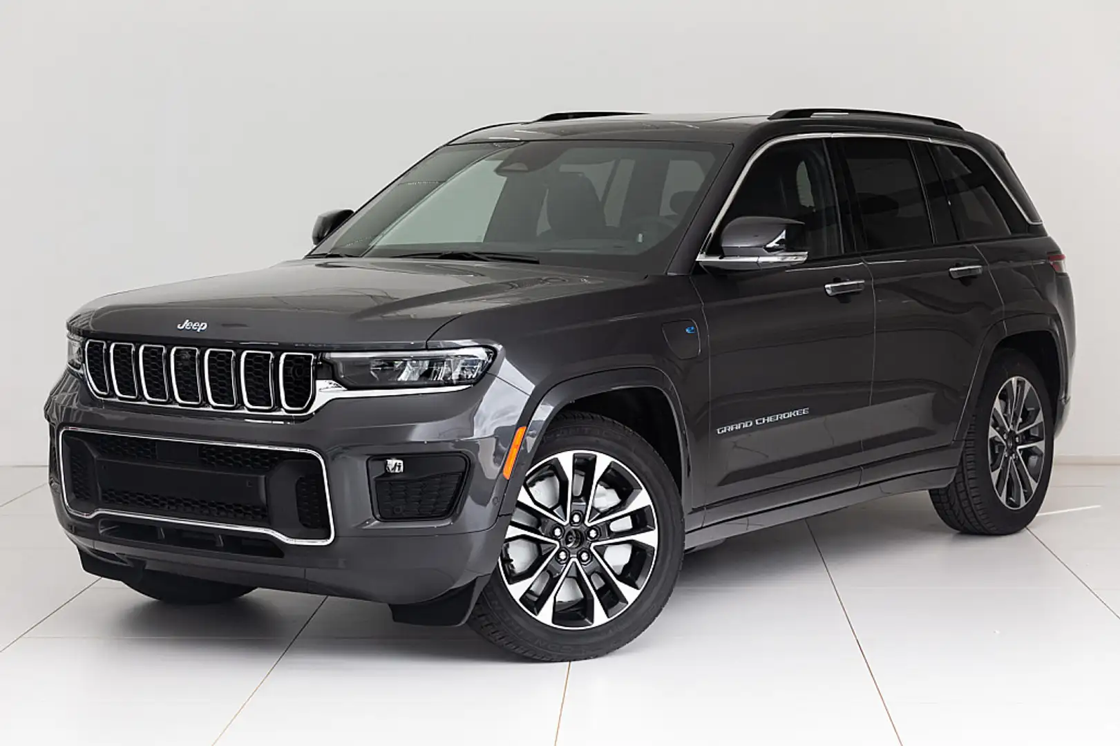 Jeep Grand Cherokee 2.0 PHEV 13,3kWh 380 PS AT 4xe Overland Grau - 1