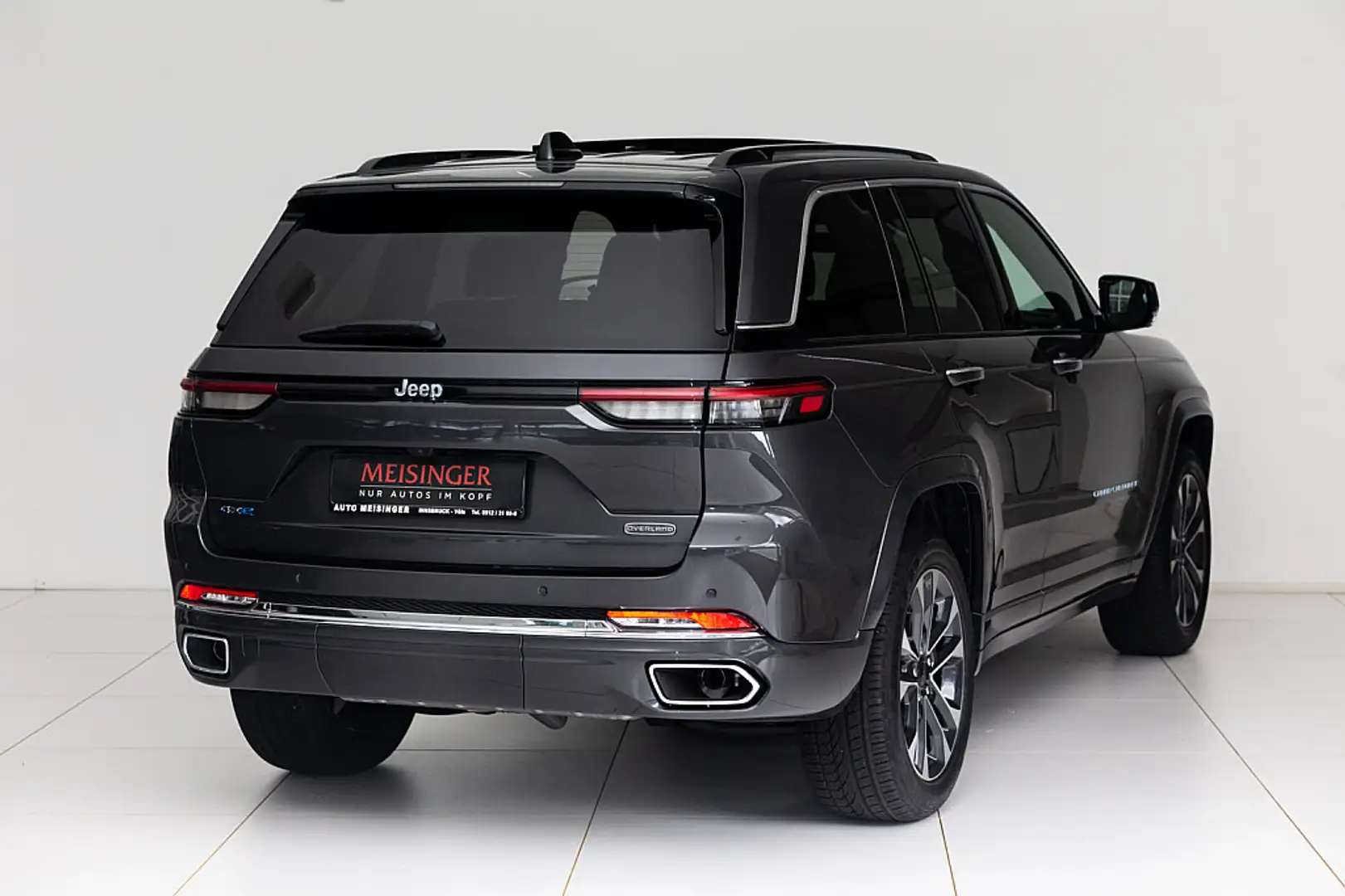 Jeep Grand Cherokee 2.0 PHEV 13,3kWh 380 PS AT 4xe Overland Grijs - 2