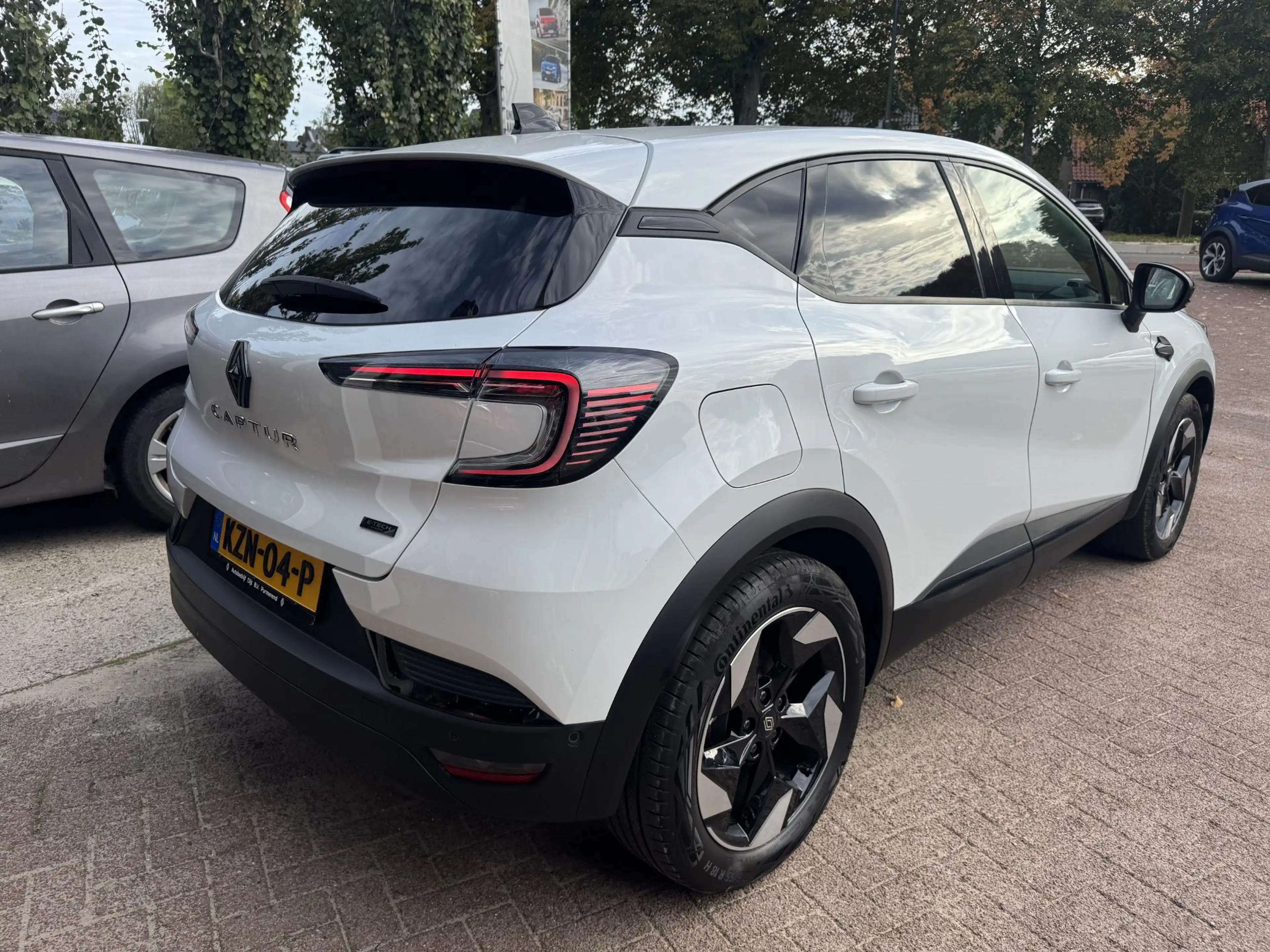 Renault Captur 1.8 E-Tech full hybrid 160 Techno+Pack Winter!! — photo 5