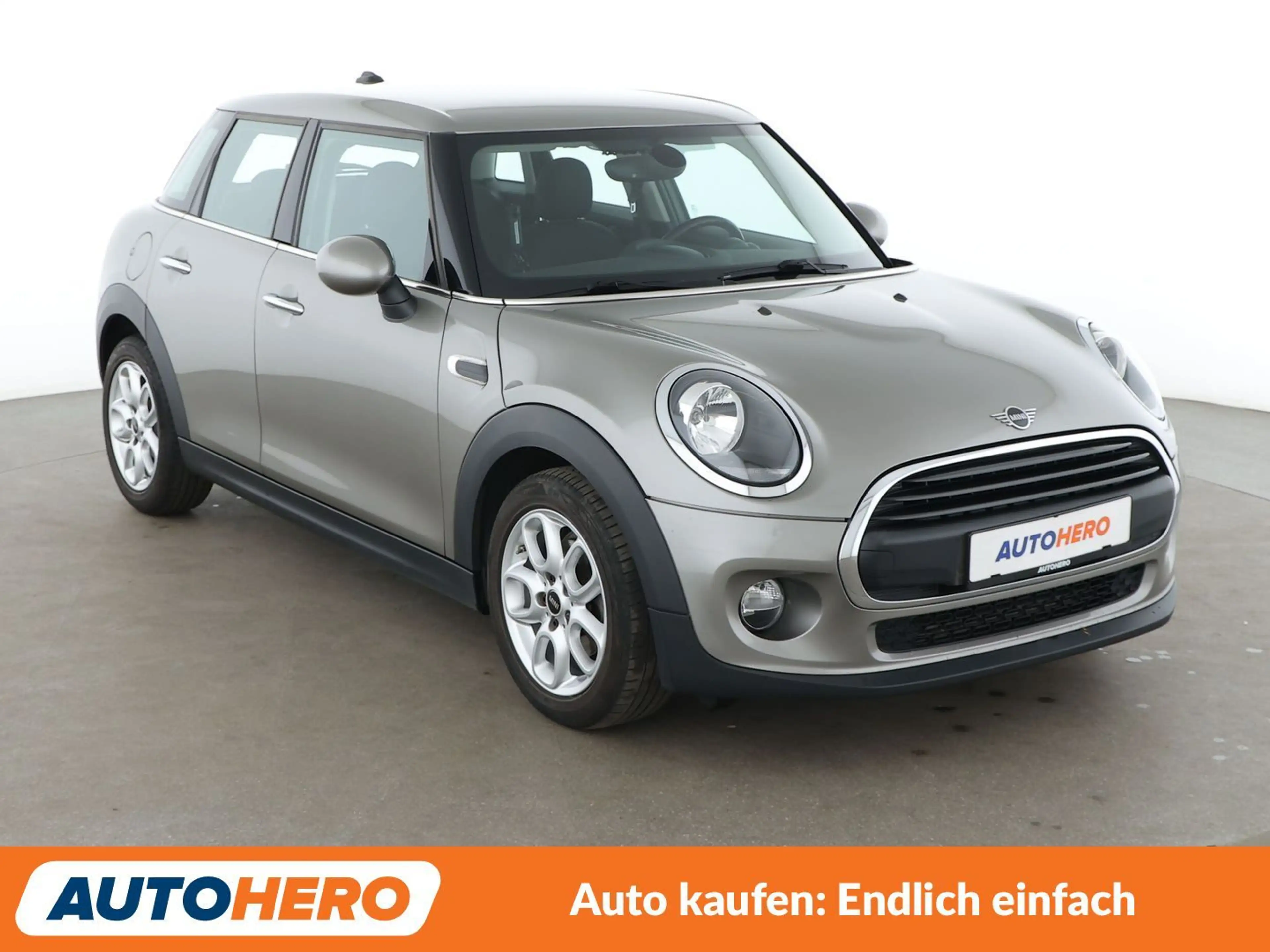 MINI One One *NAVI*TEMPO*PDC*SHZ*KLIMA* — photo 8