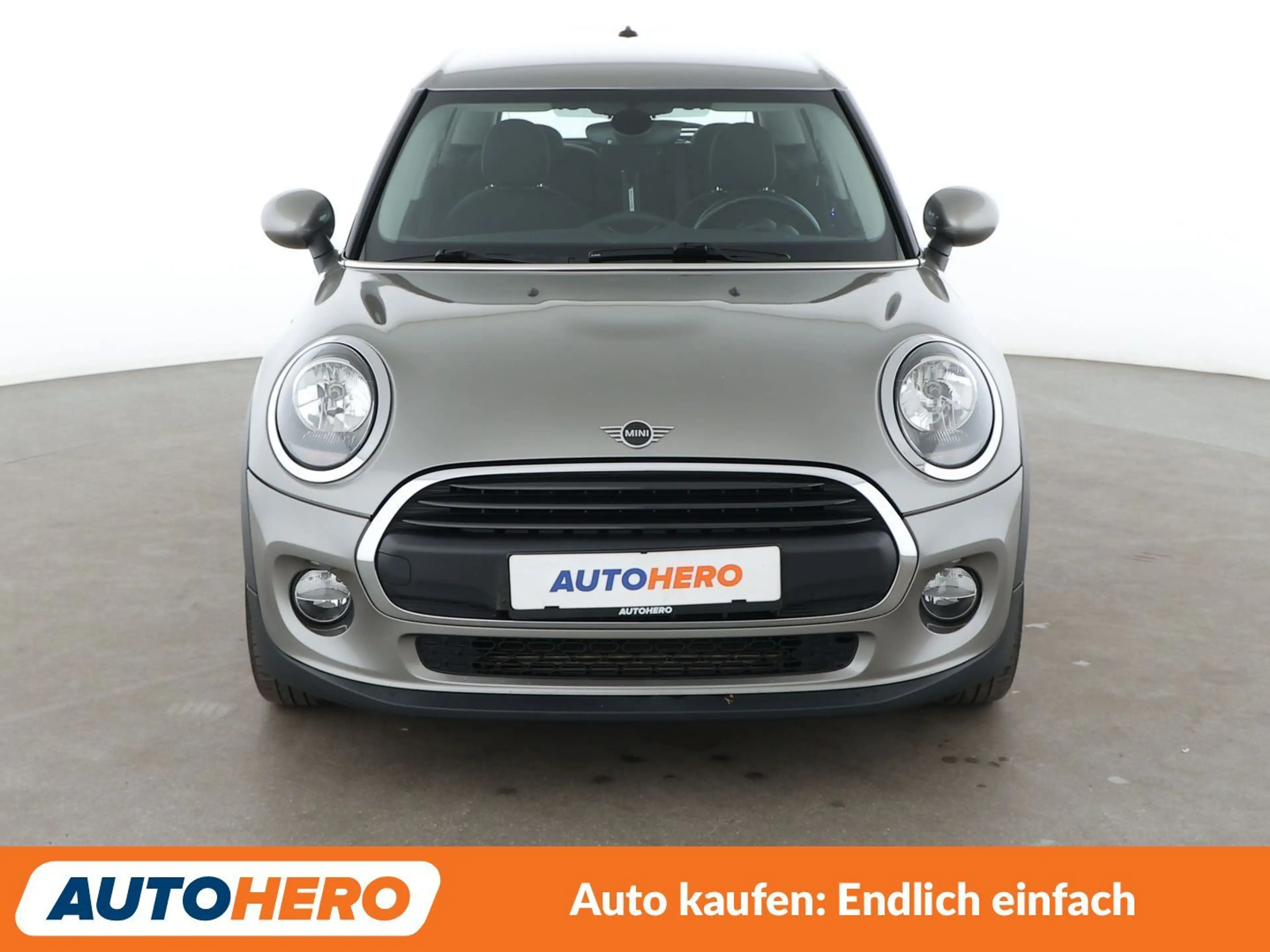 MINI One One *NAVI*TEMPO*PDC*SHZ*KLIMA* — photo 9