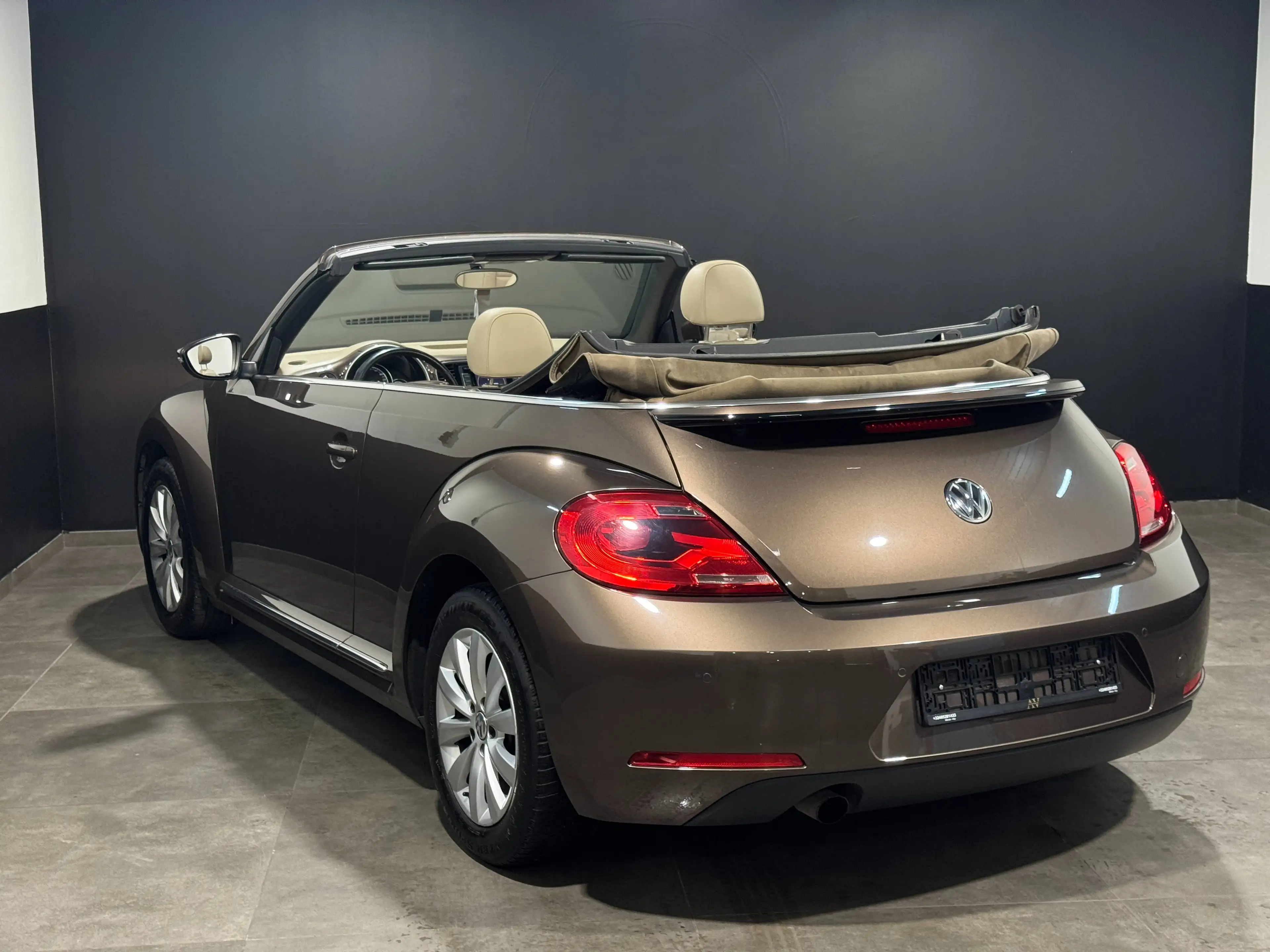 Volkswagen Beetle ** Cabriolet ** 1.2 TSI ** GPS ** Garantie 12 mois ** — photo 6