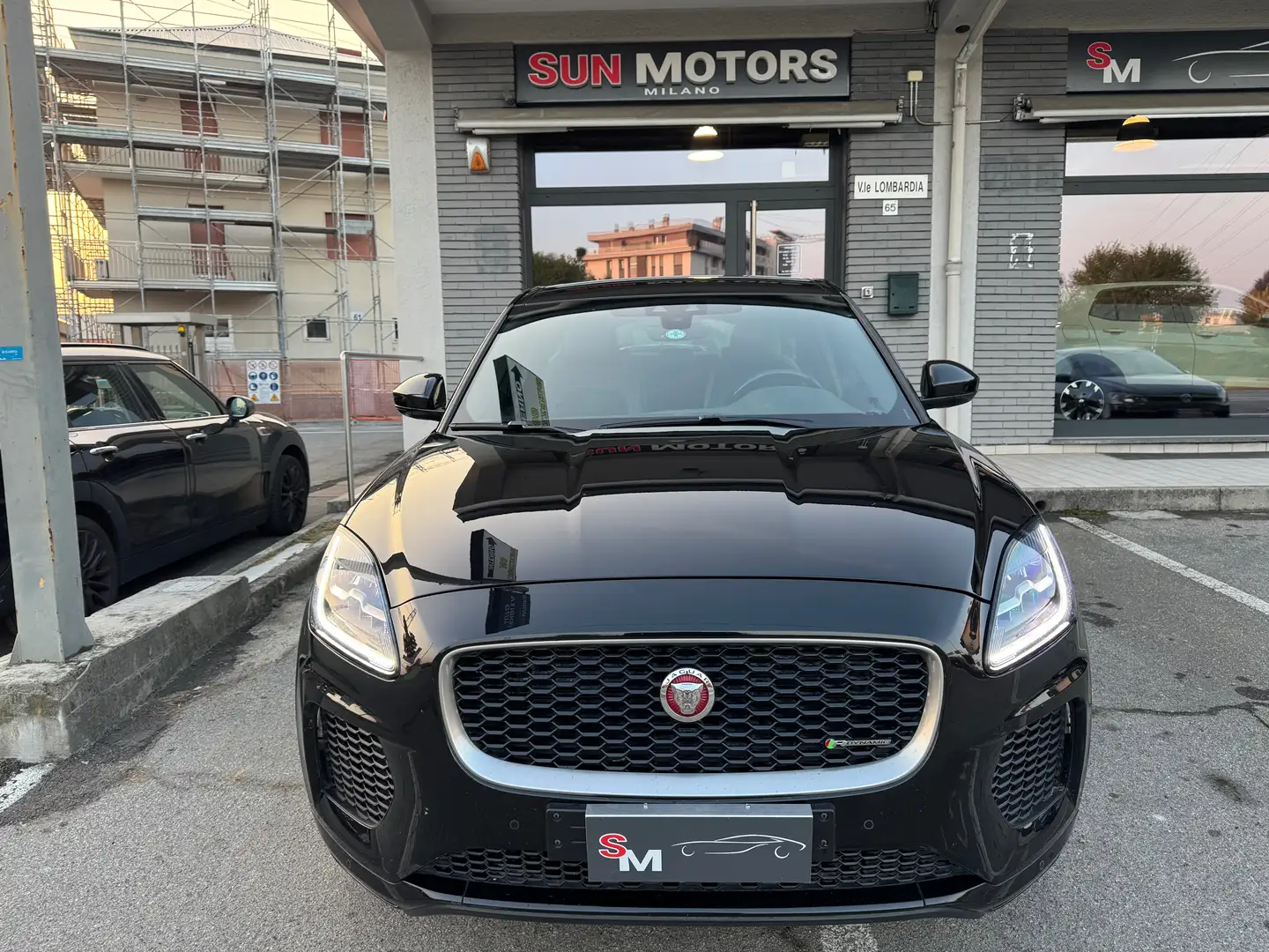 Jaguar E-Pace E-Pace 2.0d i4 R-Dynamic SE awd 150cv auto my19 Noir - 1