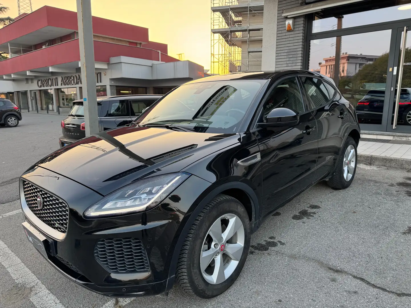 Jaguar E-Pace E-Pace 2.0d i4 R-Dynamic SE awd 150cv auto my19 Noir - 2