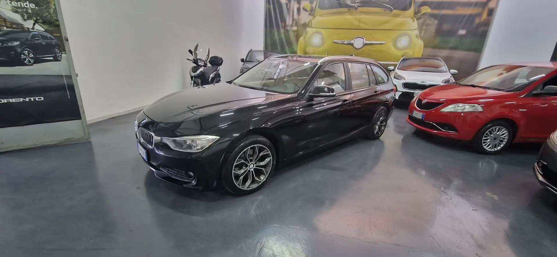 BMW 318 318d Touring Nero - 1