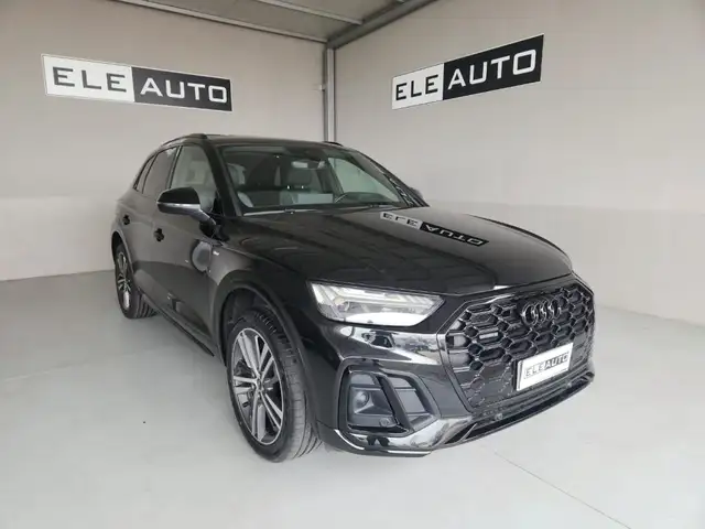 Audi Q5 50 TFSIe quattro S tr. S line plus Tetto - Ambient