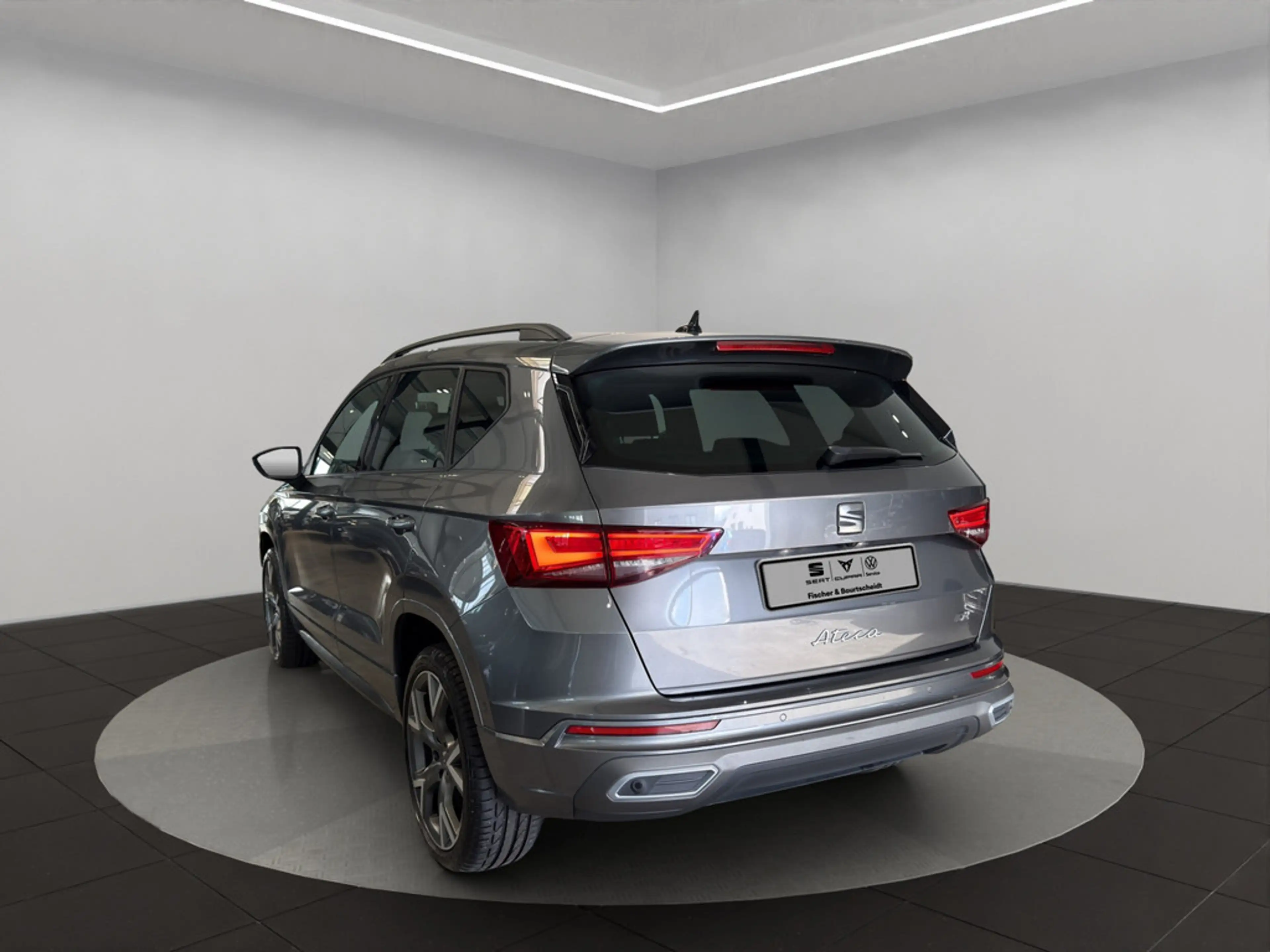 SEAT Ateca 1.5 TSI ACT FR NAVI AHK ACC FACEL. LED — photo 2