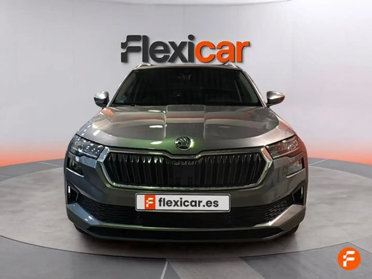 Skoda Karoq 1.5 TSI Selection ACT DSG 110KW Gris - 2