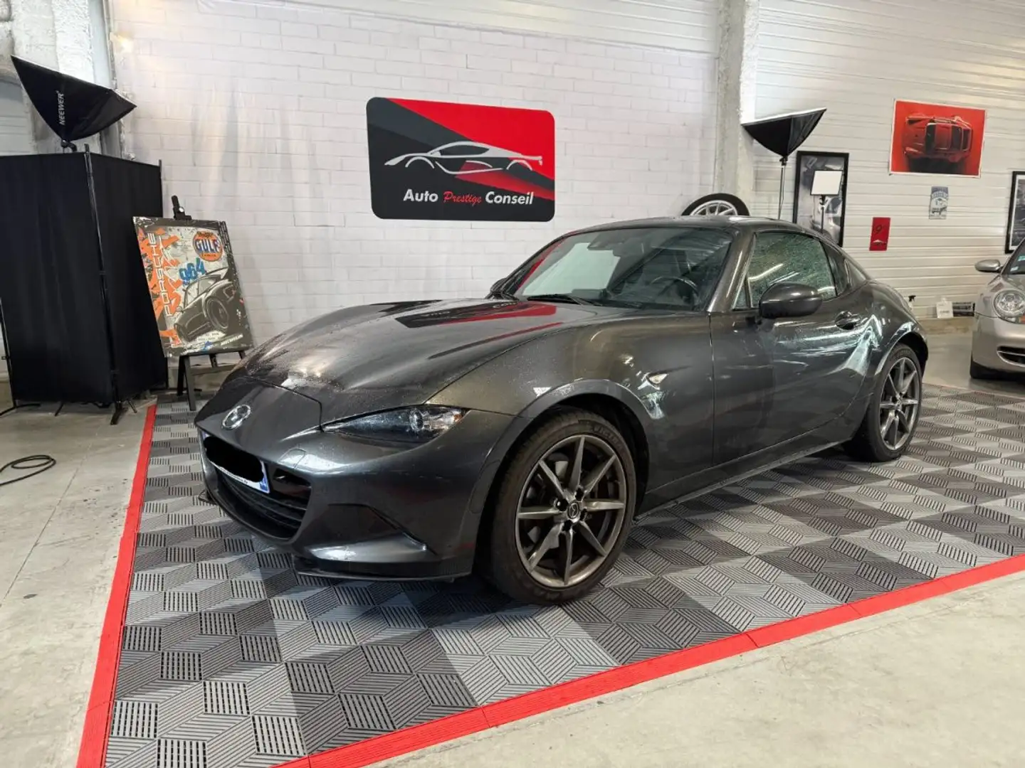 Mazda MX-5 RF 2.0L SKYACTIV-G 160 ch BVA Selection Gris - 1