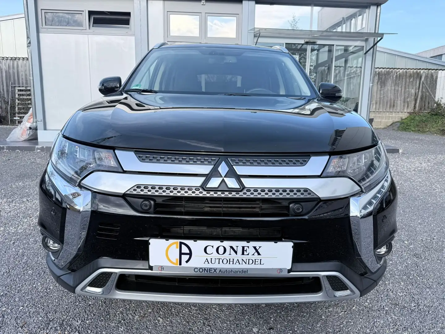 Mitsubishi Outlander Outlander Diamant+ Bi-LED|NAV|CAM|1-HD Schwarz - 2