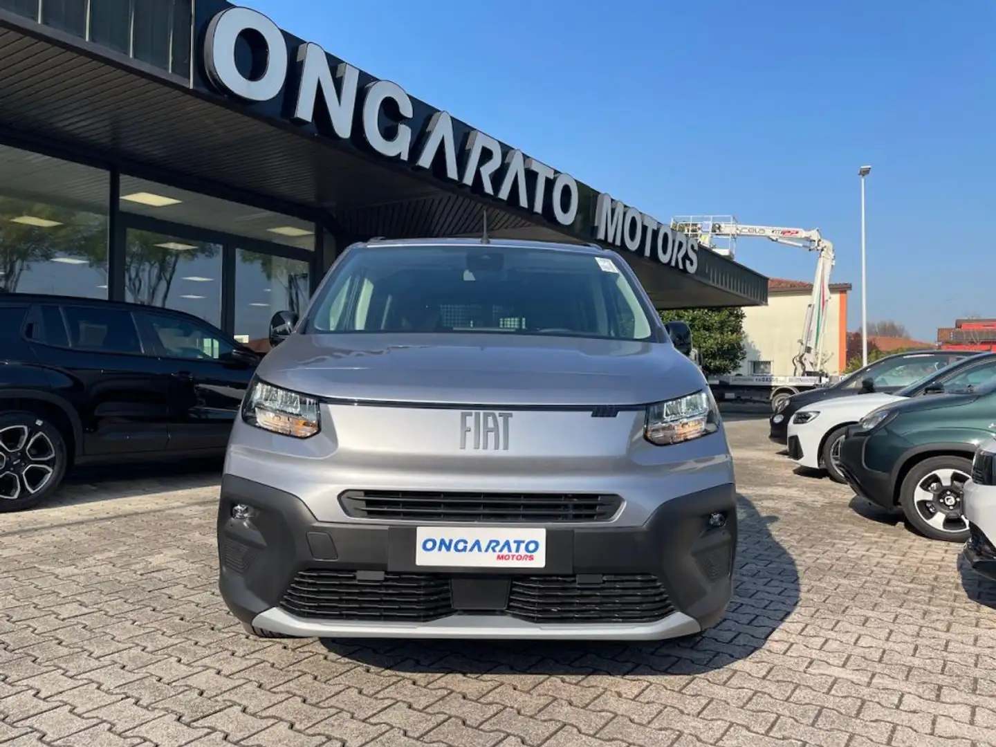Fiat Doblo Doblò 1.5 BlueHdi 130CV Combi N1 Grigio - 2
