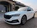 Skoda Octavia Combi 2,0 TDI 4x4 Style DSG/AHK/RFK/VIRTUAL-C./... Weiß - thumbnail 11
