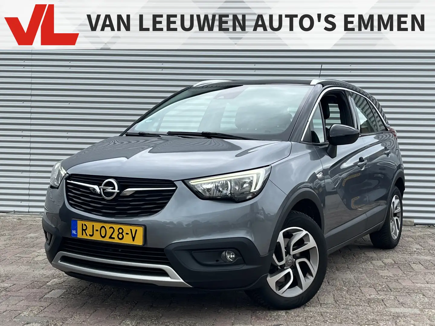 Opel Crossland X 1.2 Turbo Innovation | Nieuw Binnen! | Trekhaak | Grijs - 1