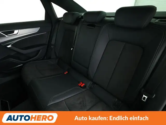 Audi A6 view 14
