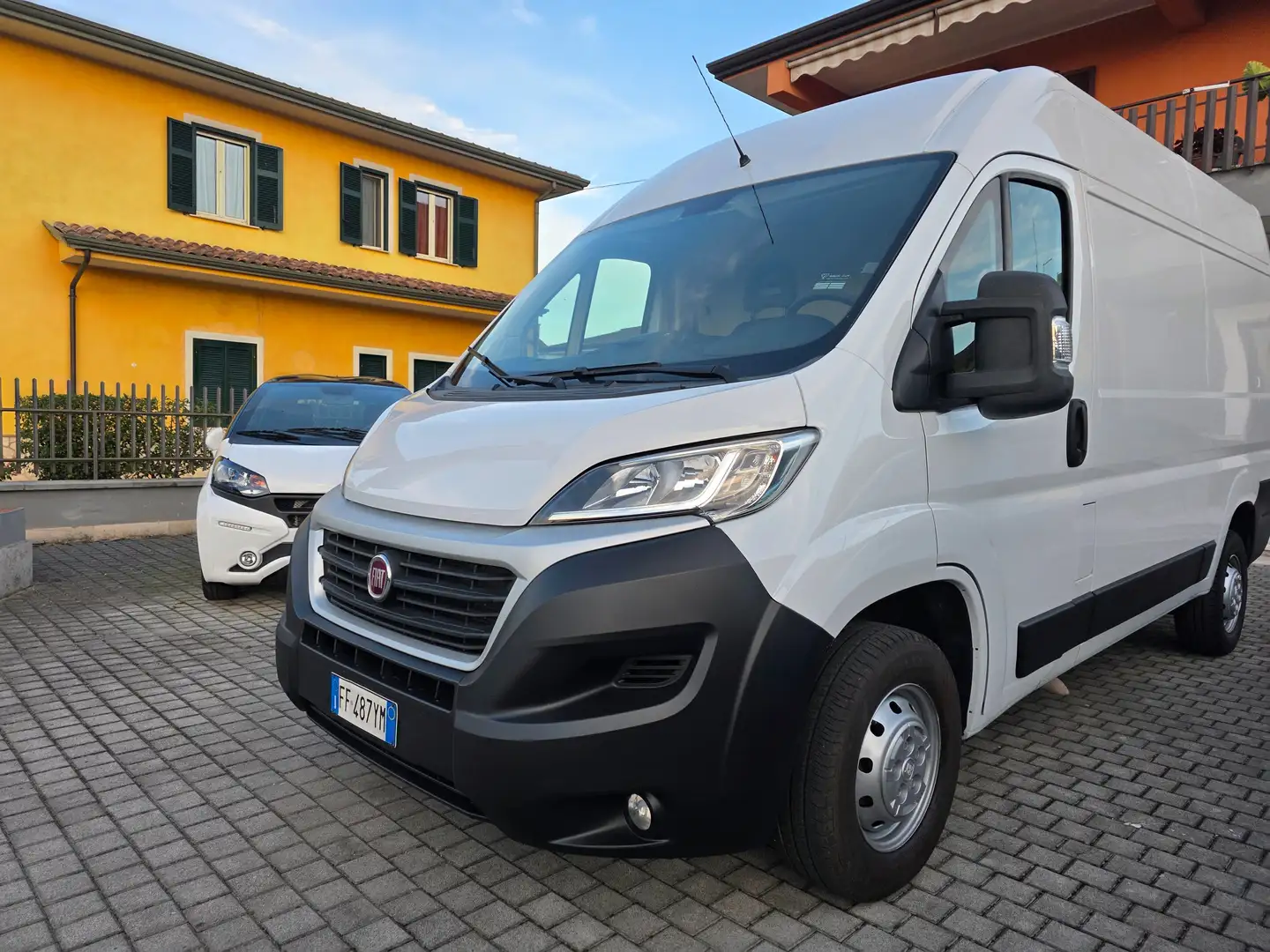 Fiat Ducato 35 L2 H2 NATURAL POWER Weiß - 2