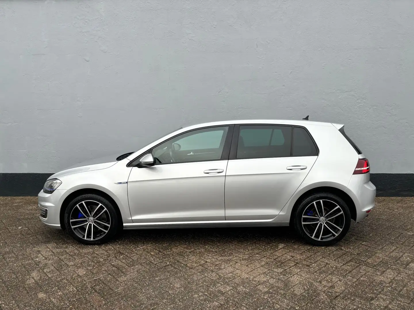 Volkswagen Golf GTE 1.4 TSI - Navigatie - Climate Control Grau - 2