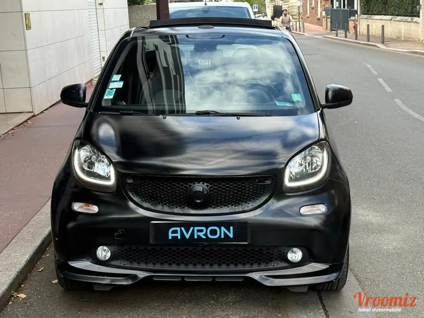 smart forTwo CABRIOLET 0.9 T 110 BRABUS XCLUSIVE TWINAMIC Noir - 2
