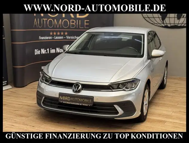 Volkswagen Polo view 6