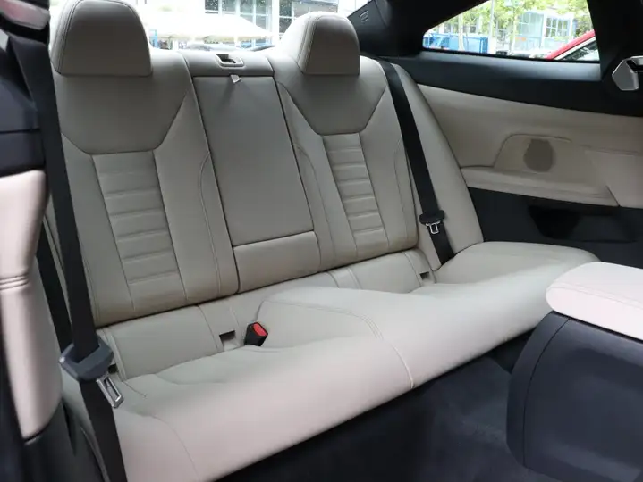BMW Serie 4 2022, foto 11