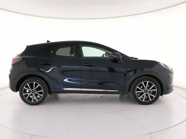 Ford Puma view 3