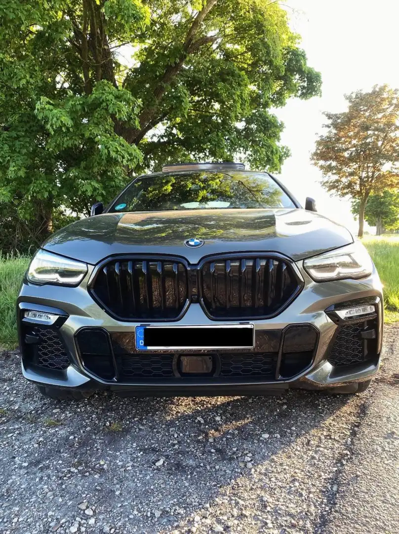 BMW X6 M M50i Deutsches Fahrzeug, 22Zoll, HarmanKardon,Led - 1