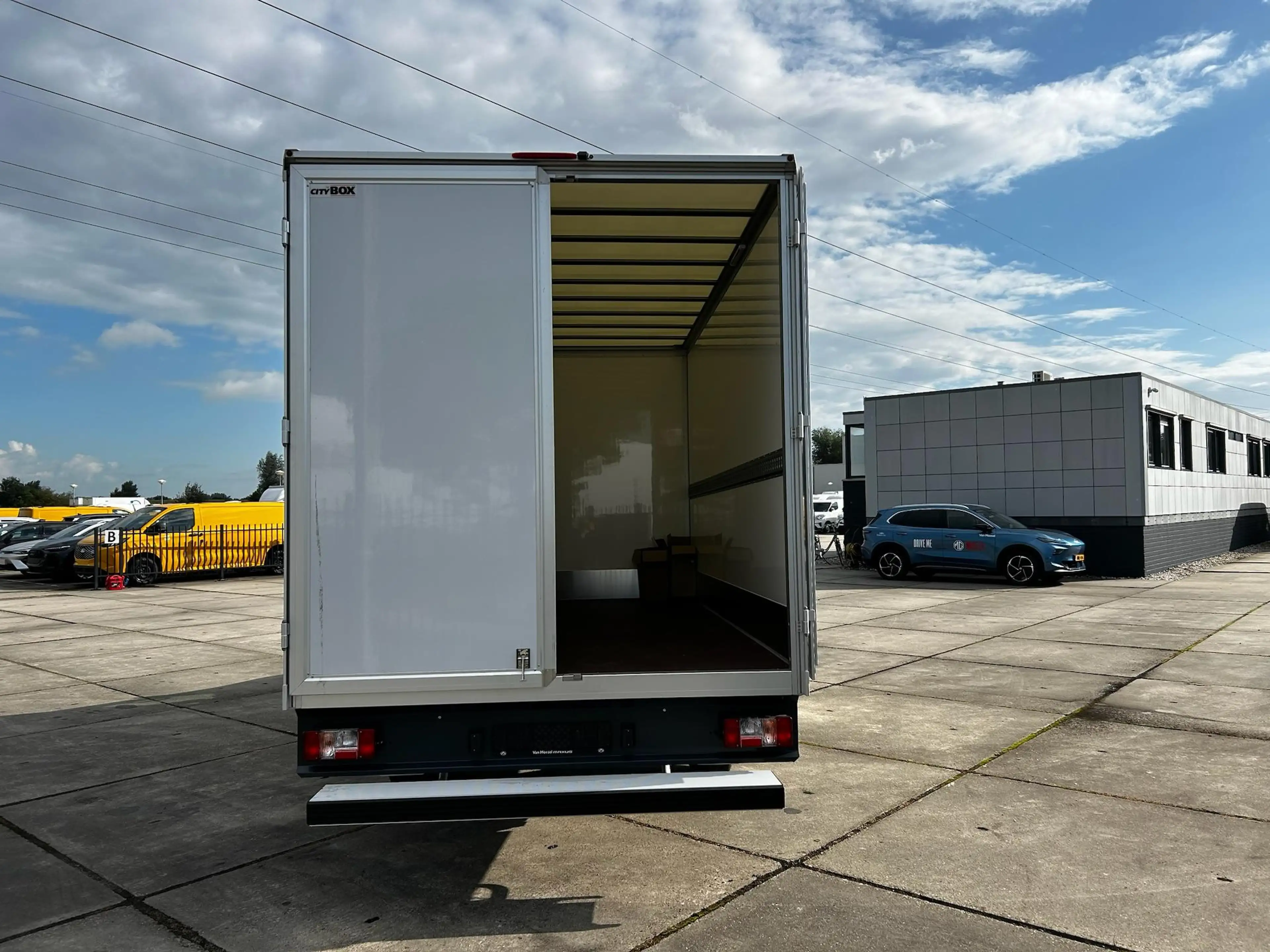 Maxus eDeliver 9 L4 Citybox 65 kWh | Direct Leverbaar! | Openslaand — photo 6