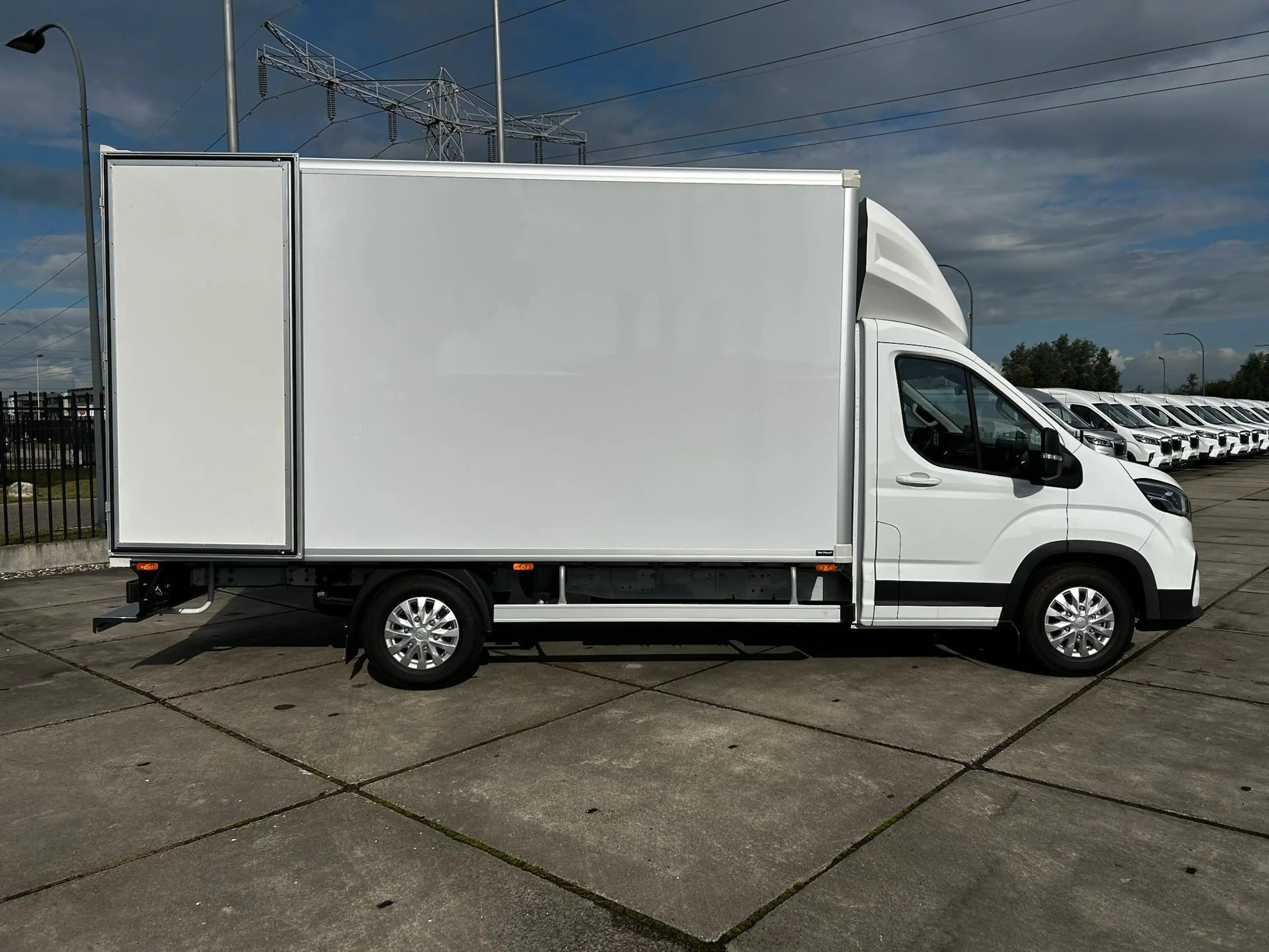 Maxus eDeliver 9 L4 Citybox 65 kWh | Direct Leverbaar! | Openslaand — photo 4