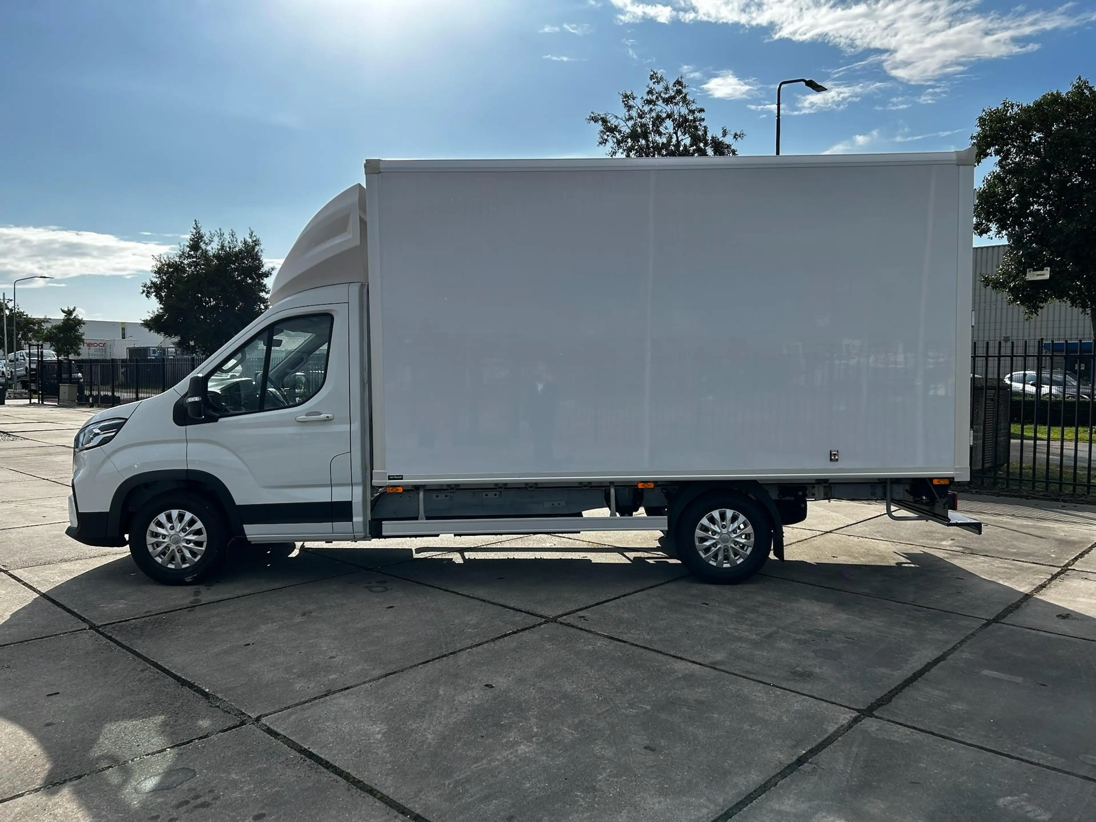 Maxus eDeliver 9 L4 Citybox 65 kWh | Direct Leverbaar! | Openslaand — photo 7