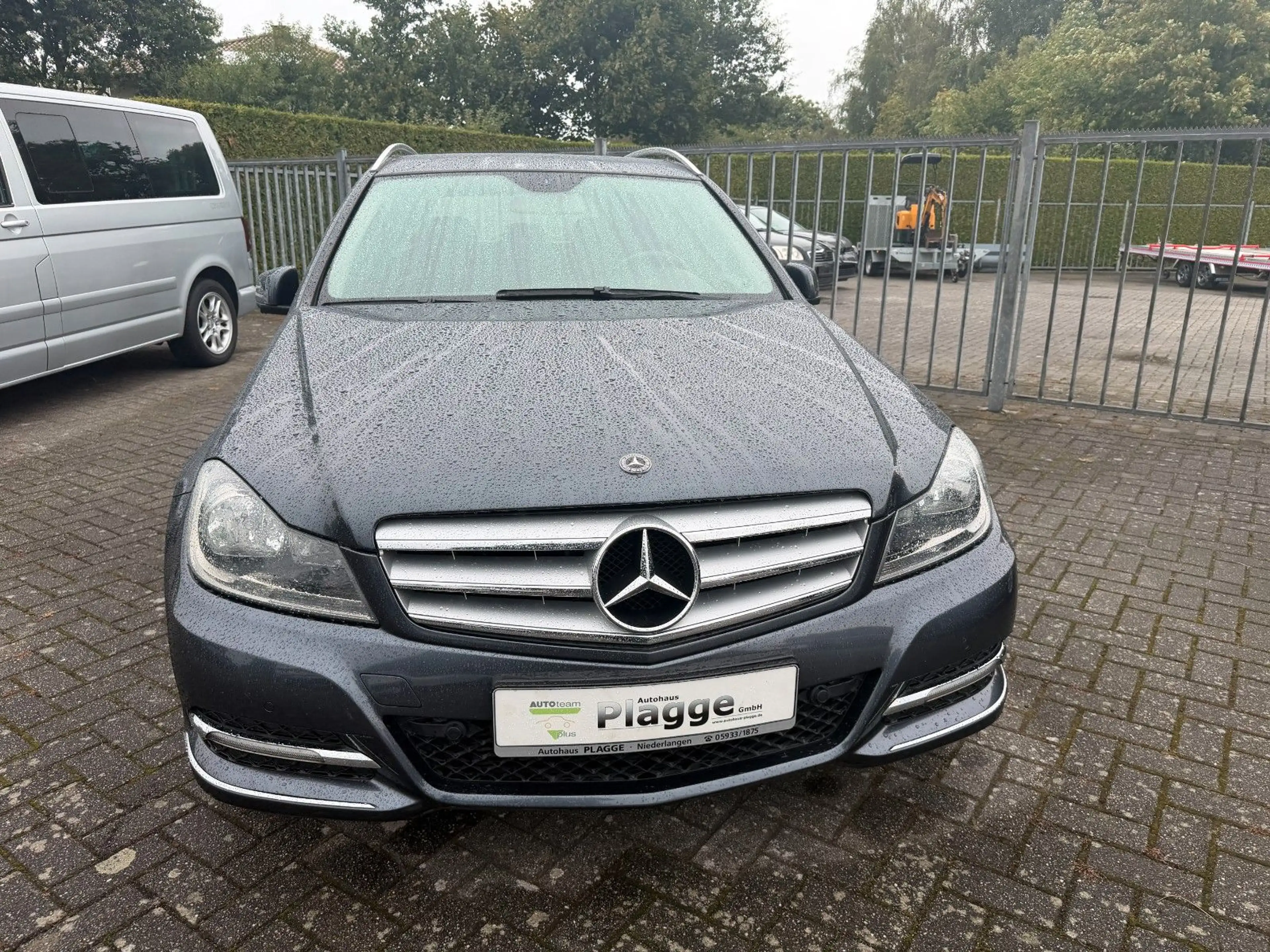 Mercedes-Benz C 180 C T-Modell C 180 CGI BlueEfficiency — photo 3