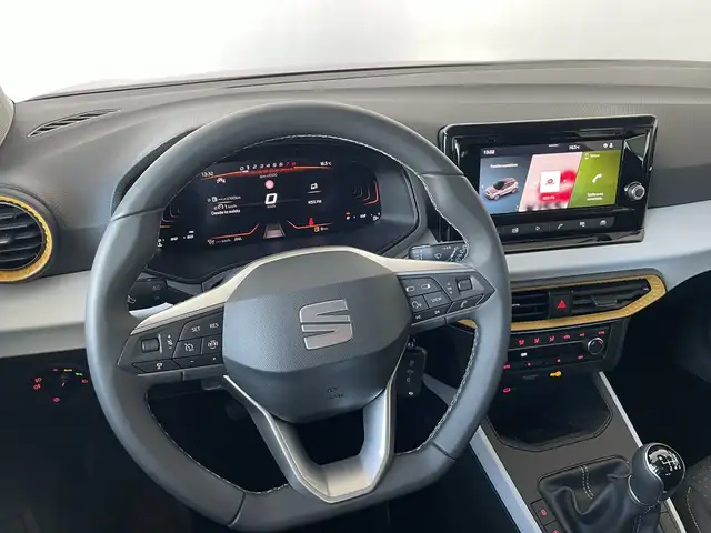 Seat Arona view 10