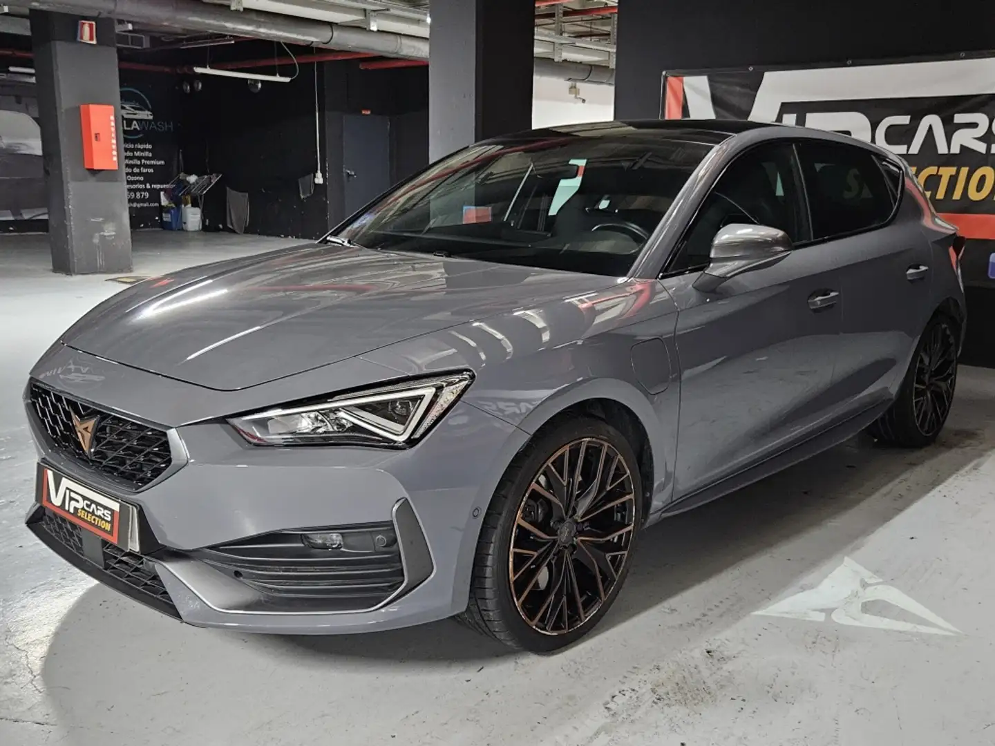 CUPRA CUPRA León Berlina  Automático de 5 Puertas Gris - 2