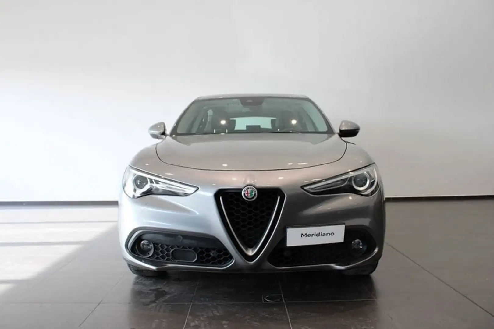Alfa Romeo Stelvio 2.2 T.DIESEL 180CV AT8 RWD SUPER - 2