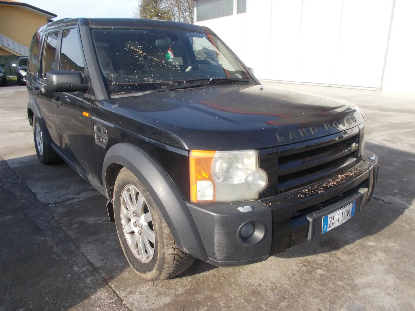 Land Rover Discovery III 27 HDI  4X4 Noir - 2