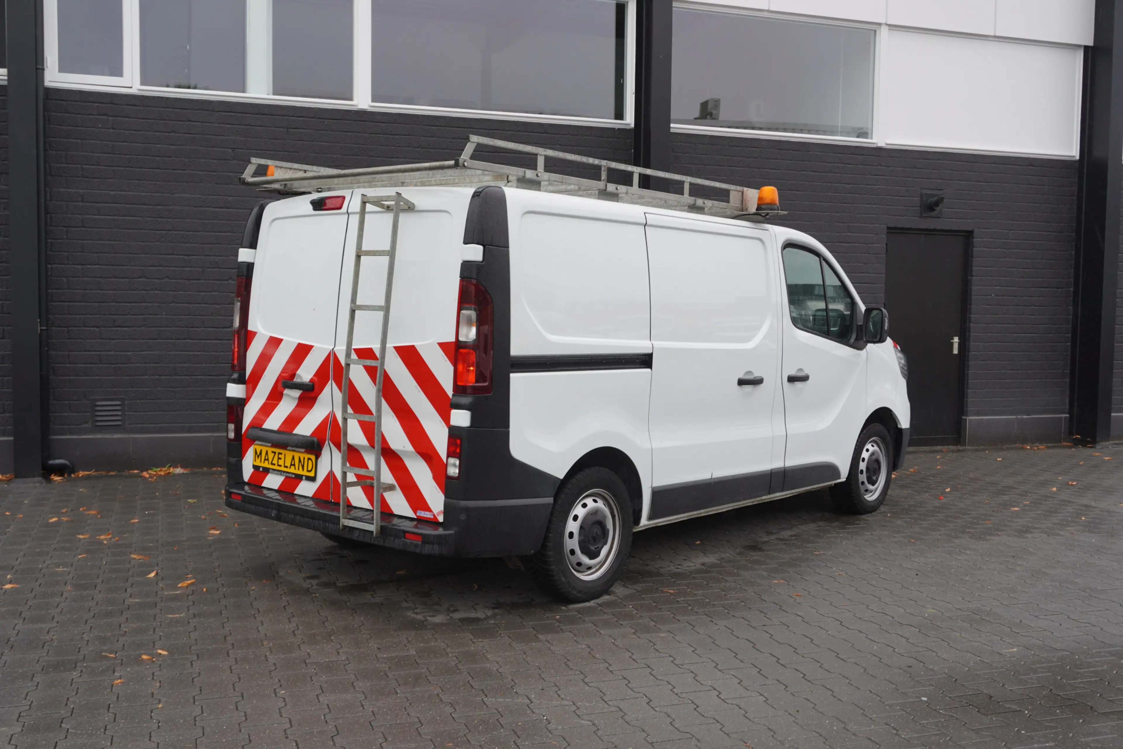 Renault Trafic 2.0 Blue dCi 130PK EURO 6 - Airco - Navi - Cruise — photo 2