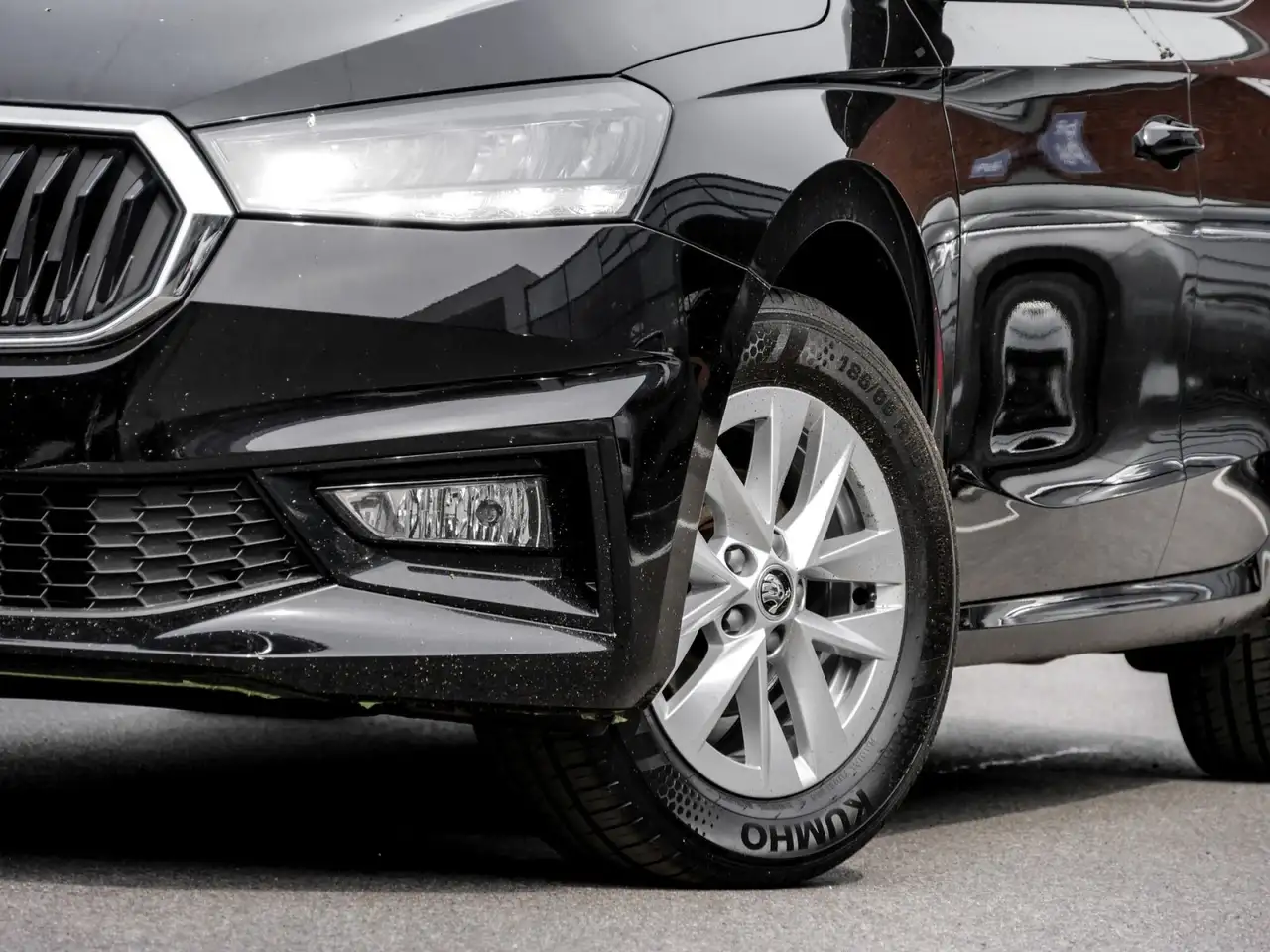 Skoda Fabia Essence 1.0 LED Dig.Cockpit DAB+ LaneAss., миниатюра 5