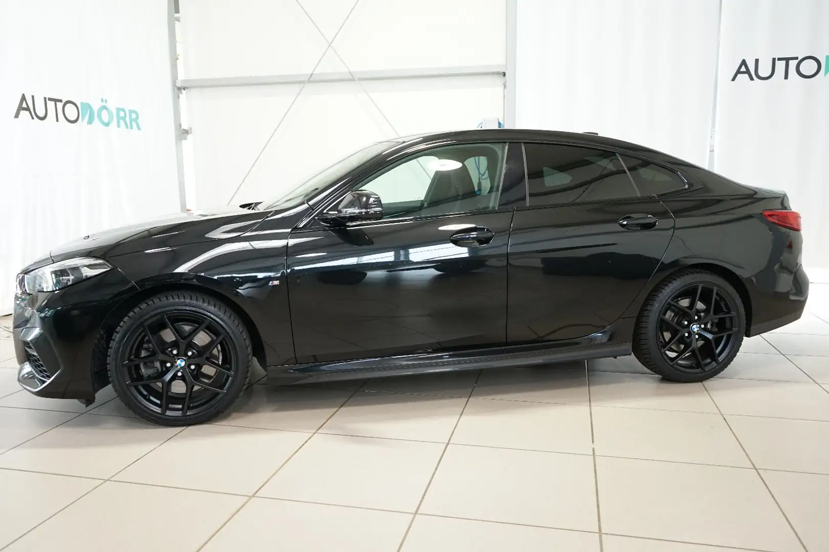 BMW 220i Gran Coupe M Sport AHK+Kamera+SHZ+HiFi Noir - 2