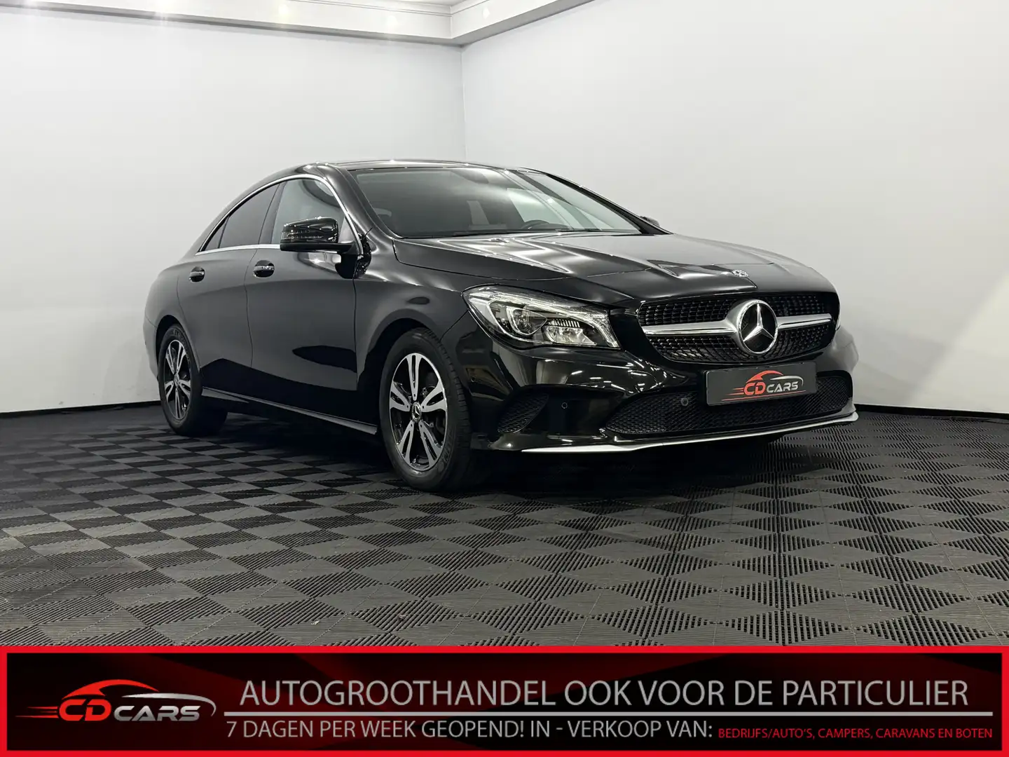 Mercedes-Benz CLA 180 Ambition Camera, Navi, Keyless start, Cruise contr Noir - 1
